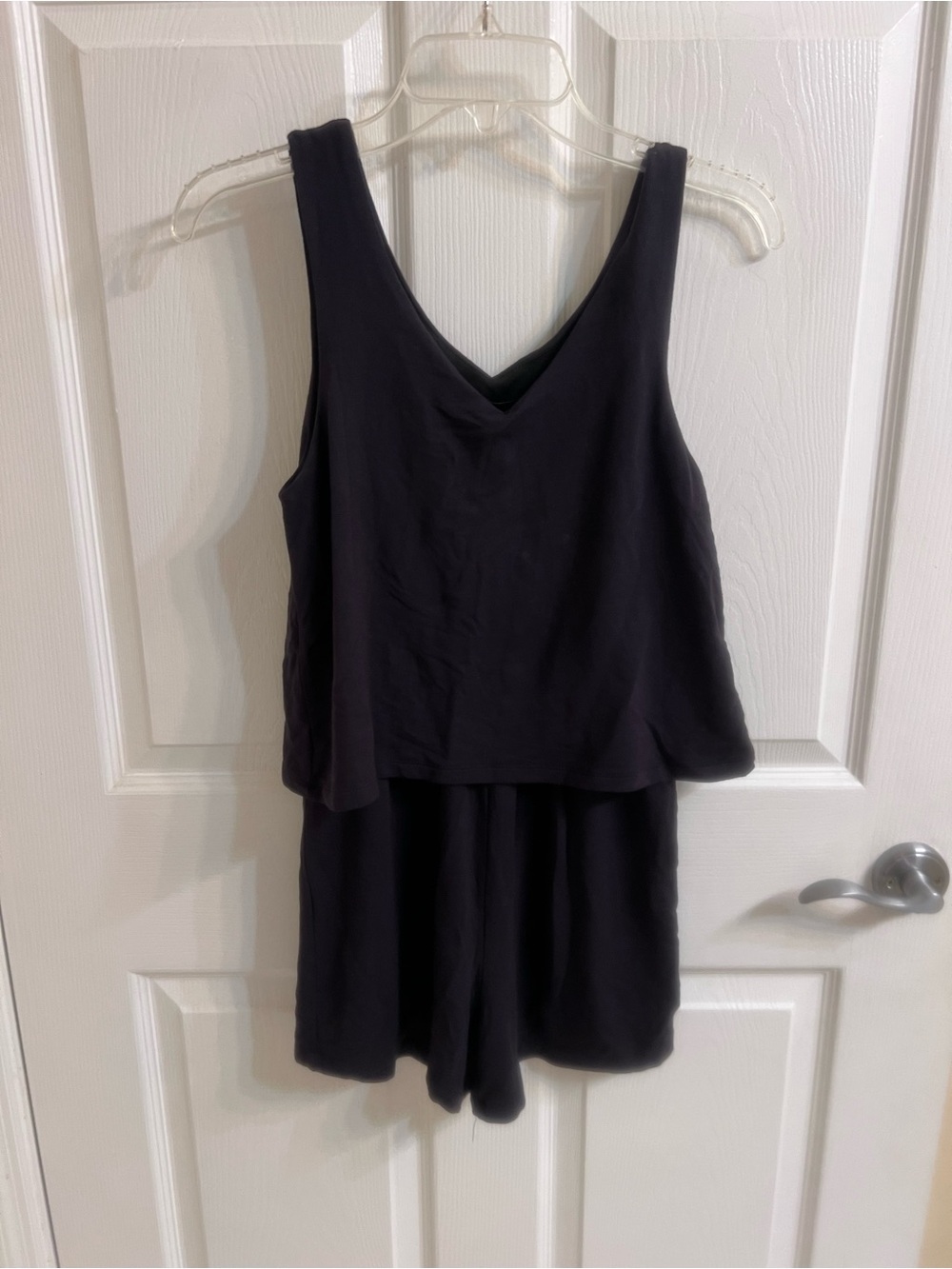 Lea & Viola Black Sleeveless V-Neck Romper XS